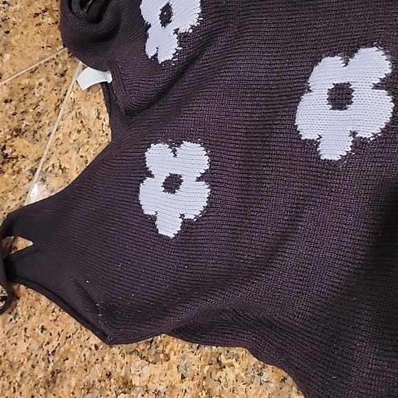 Divided H&M Sweater Flower Dress - SZ S - Picture 7 of 7